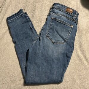 Judy Blue jeans non distressed!